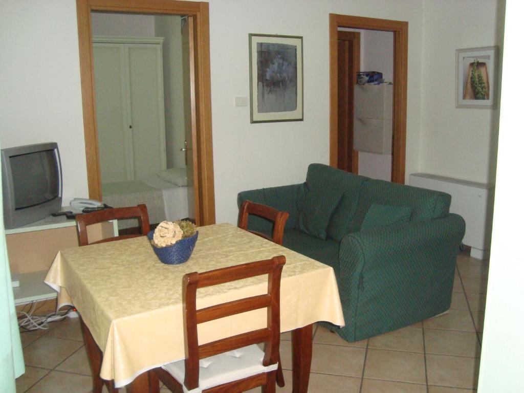 Residence Bizzoni Terni Room photo